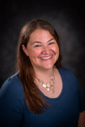 Headshot of Annie Cummings